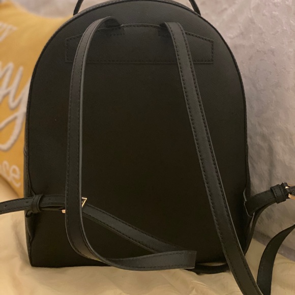 Black Michael Kors backpack - Picture 3 of 3